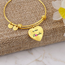 Load image into Gallery viewer, &quot;Te Amo Abuela&quot; Heart Bangle Bracelet
