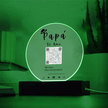 Load image into Gallery viewer, &quot;Papá Te Amo&quot; Acrylic Plaque With Song QR Code
