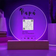 Load image into Gallery viewer, &quot;Papá Te Amo&quot; Acrylic Plaque With Song QR Code
